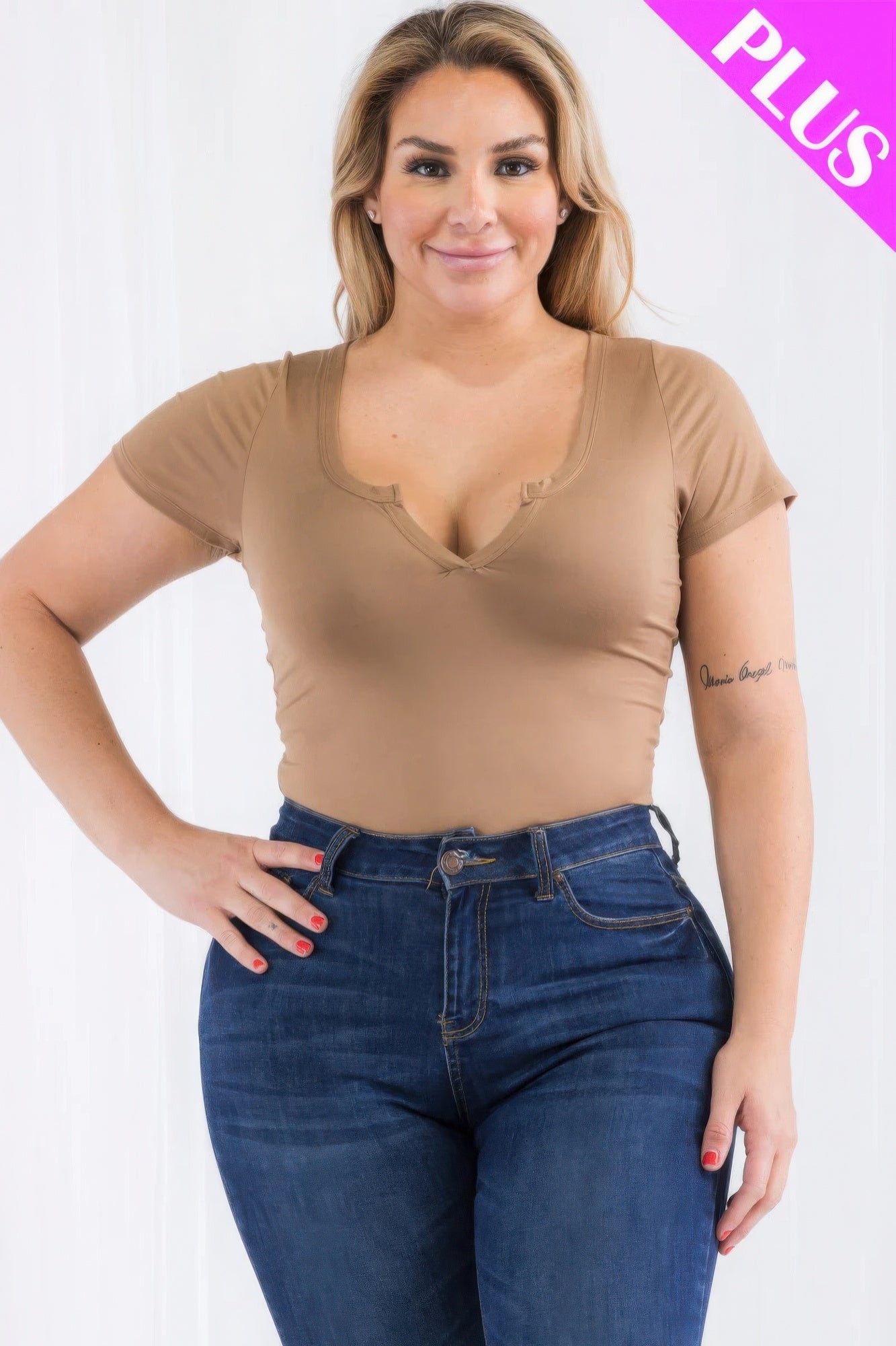 Plus Size Split Neck Short Sleeve Bodysuit