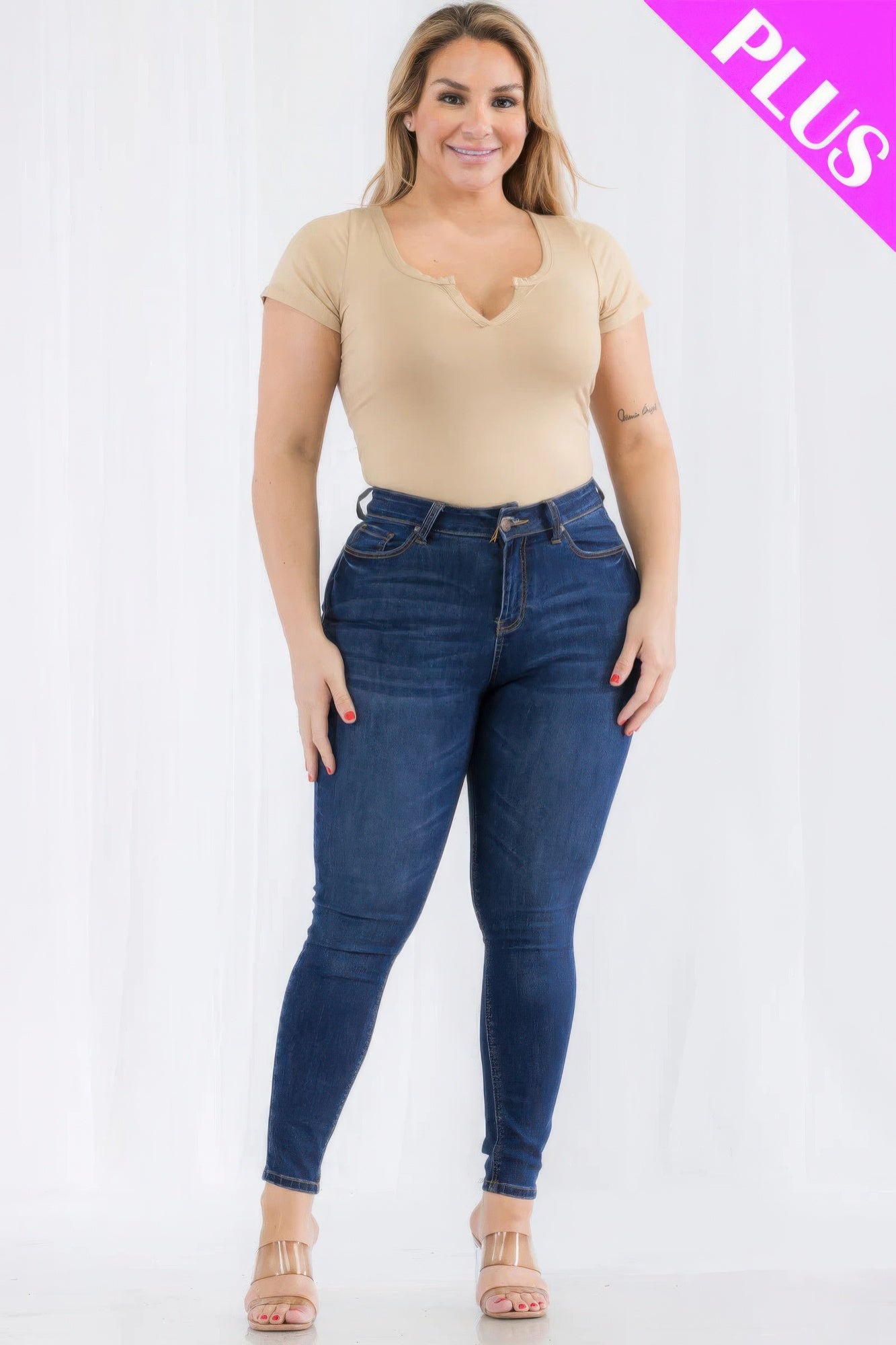 Plus Size Split Neck Short Sleeve Bodysuit