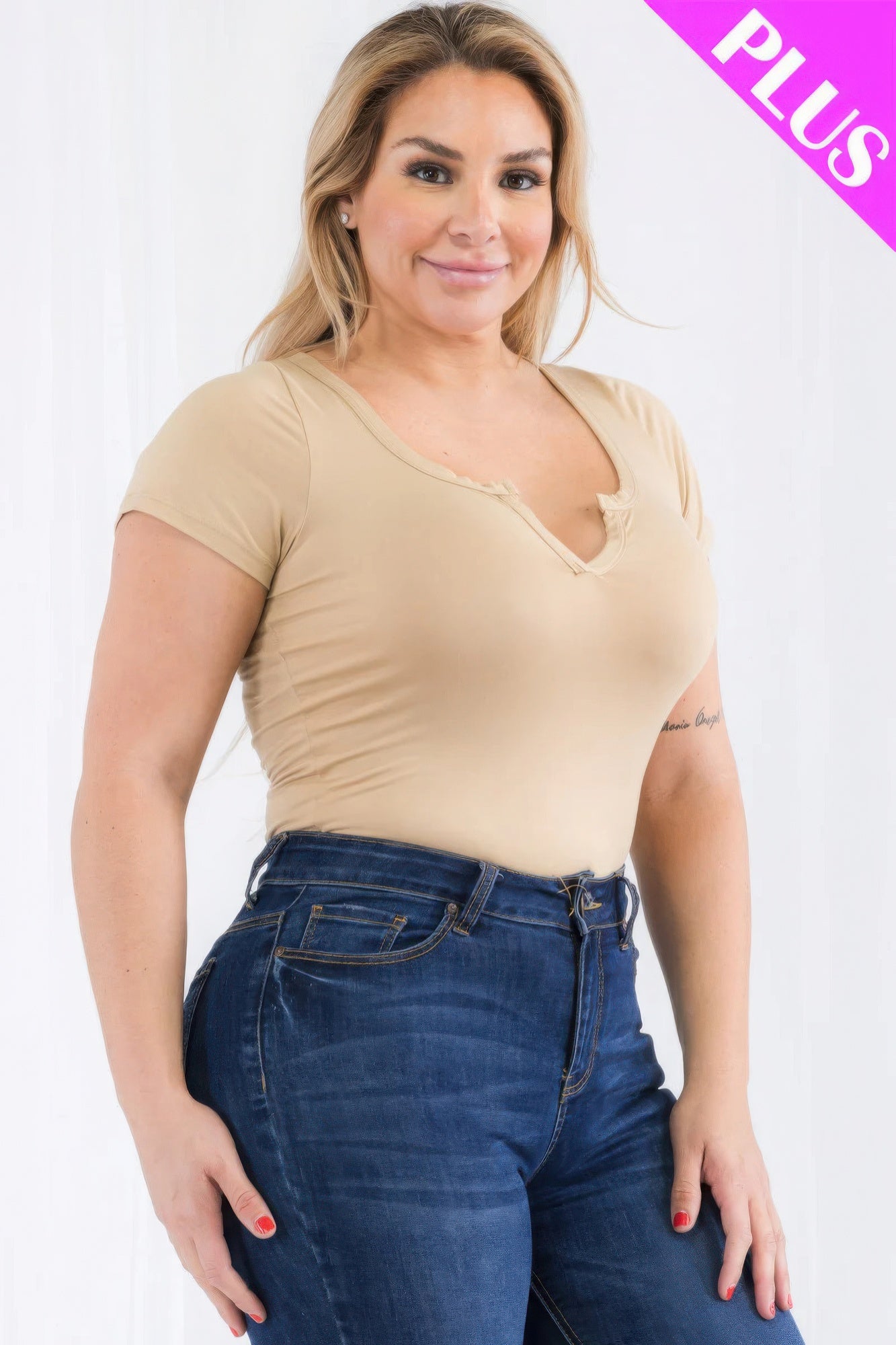 Plus Size Split Neck Short Sleeve Bodysuit