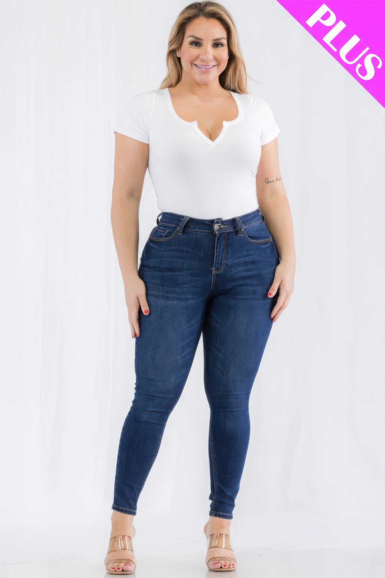 Plus Size Split Neck Short Sleeve Bodysuit