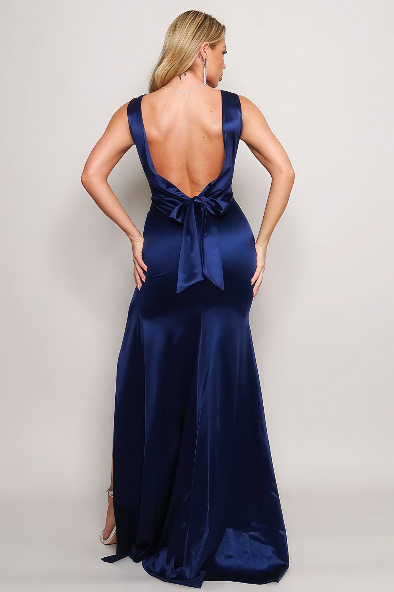 Sleeveless Back Bow Maxi Dress
