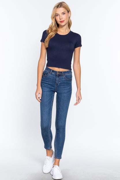 Short Sleeve Crew Neck Crop Top