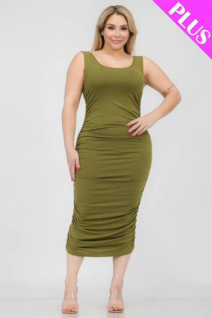 Plus Size Ruched Bodycon Midi Dress