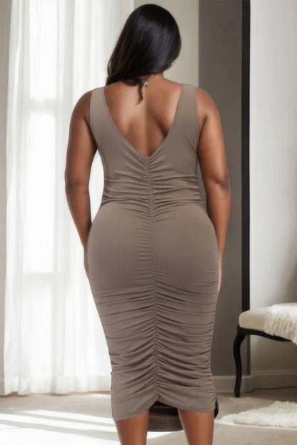 Plus Size Ruched Bodycon Midi Dress