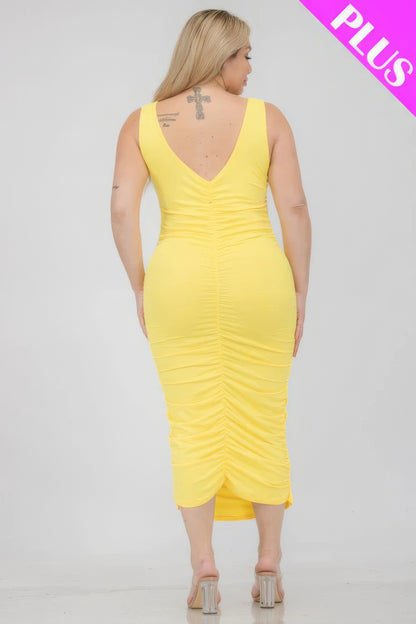 Plus Size Ruched Bodycon Midi Dress