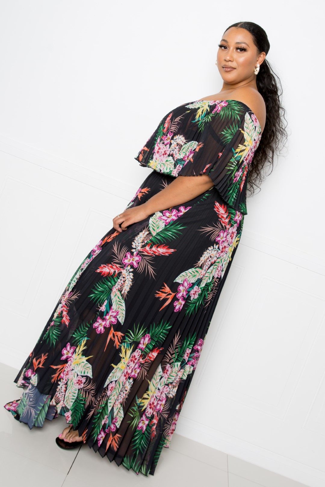 Tropical Printed Off Shoulder Pleated Maxi Dress